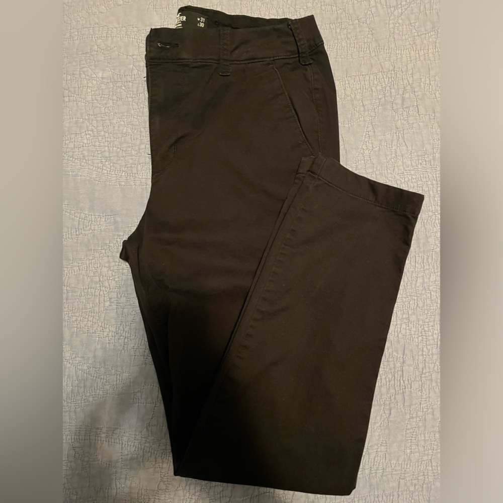Hollister Skinny Chino Pants